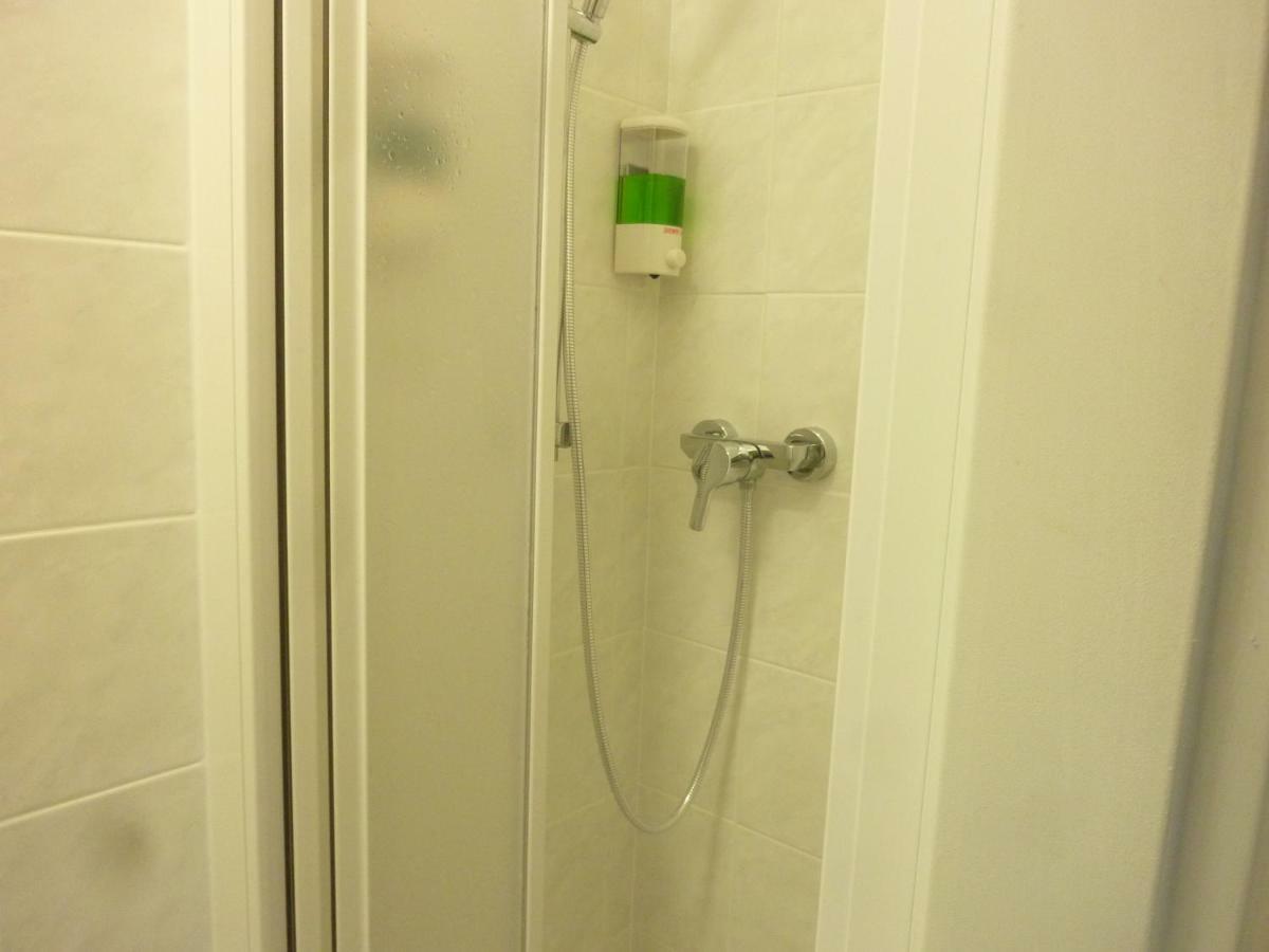 Apartman Van Ng 프라하 외부 사진